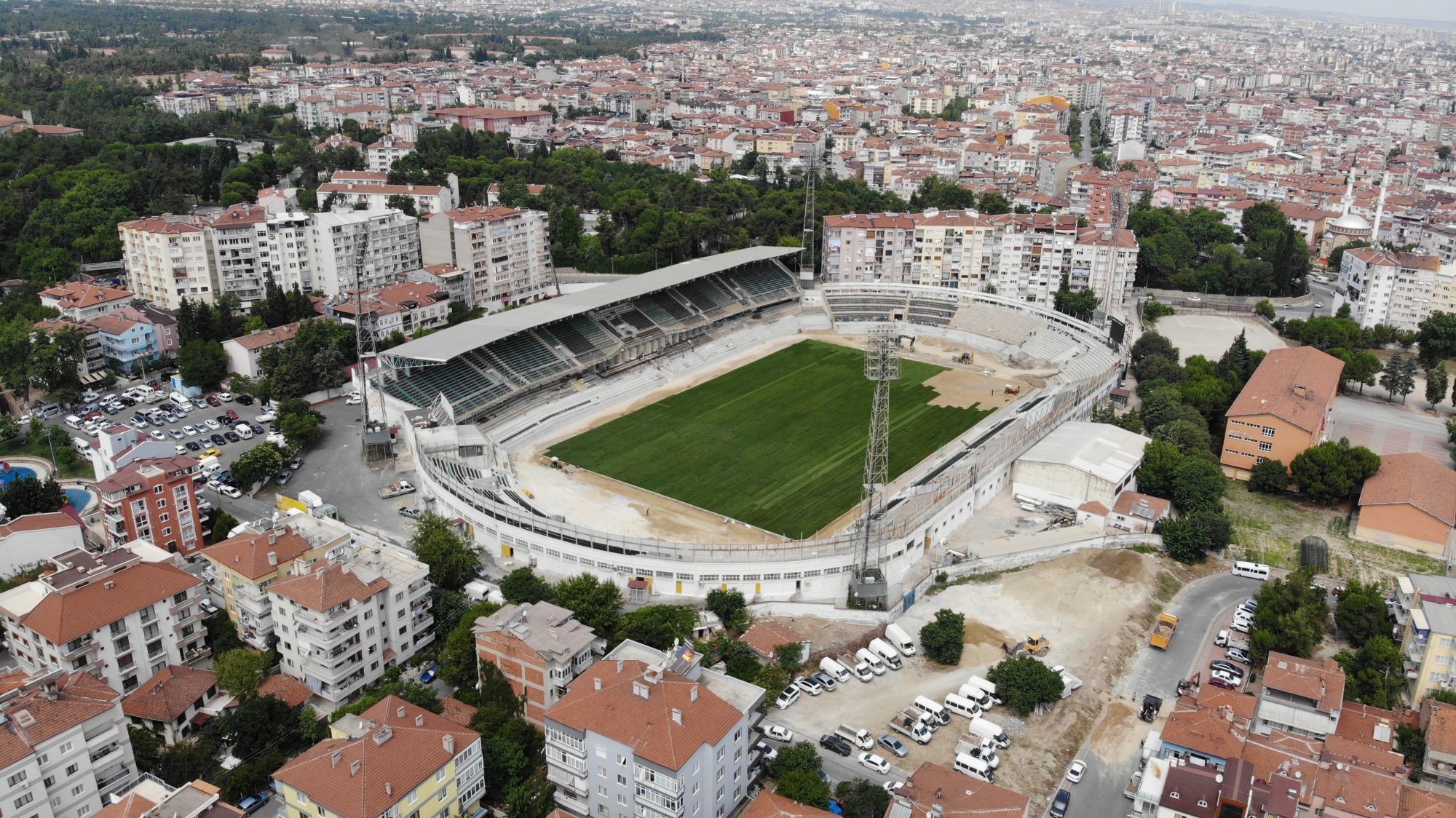 DENİZLİSPOR’UN STADI SÜPER LİG’E HAZIR…
