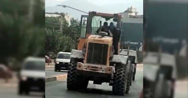 KEPÇE İLE BİRLİKTE, POLİSİ DE KAÇIRDI(!)