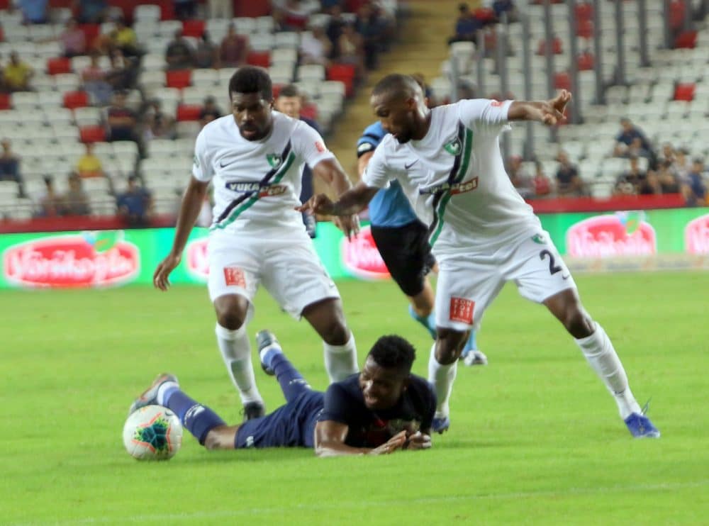 HOROZ GOL YEMEDEN, 3. SIRAYA OTURDU…