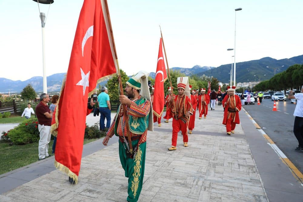 YÖRÜK TOYUNA BÜYÜK İLGİ…
