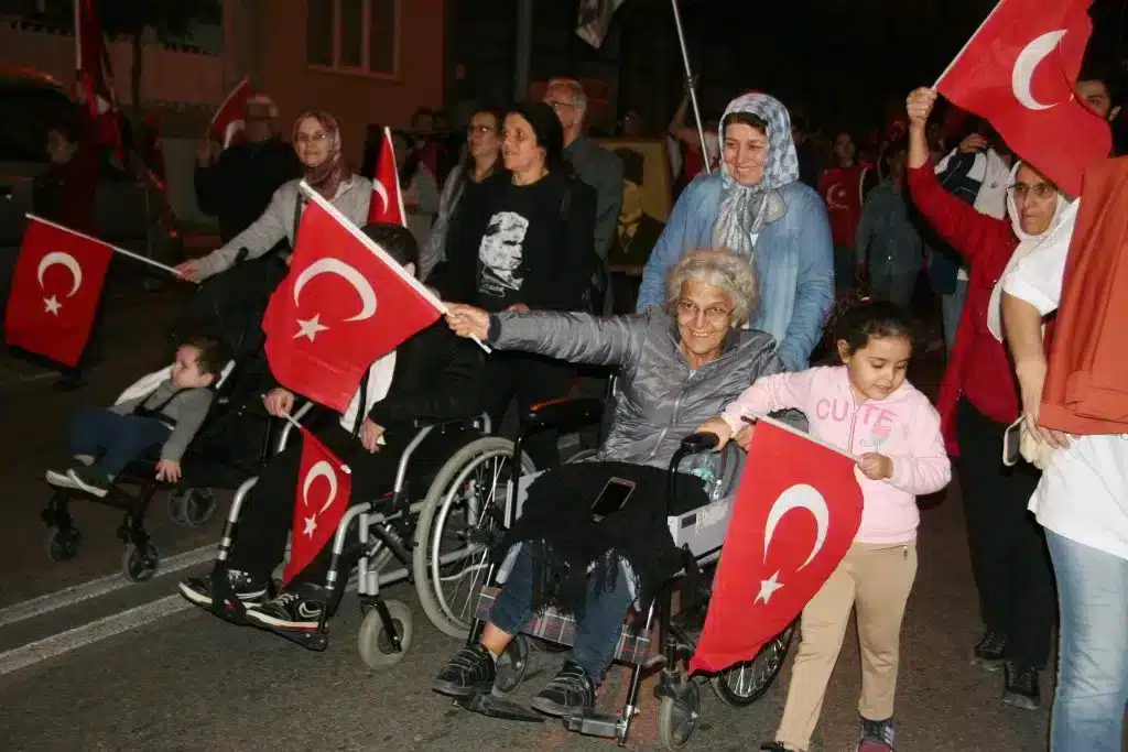 DENİZLİ’DE, “CUMHURİYETİN 96. YILI” COŞKUYLA KUTLANDI…