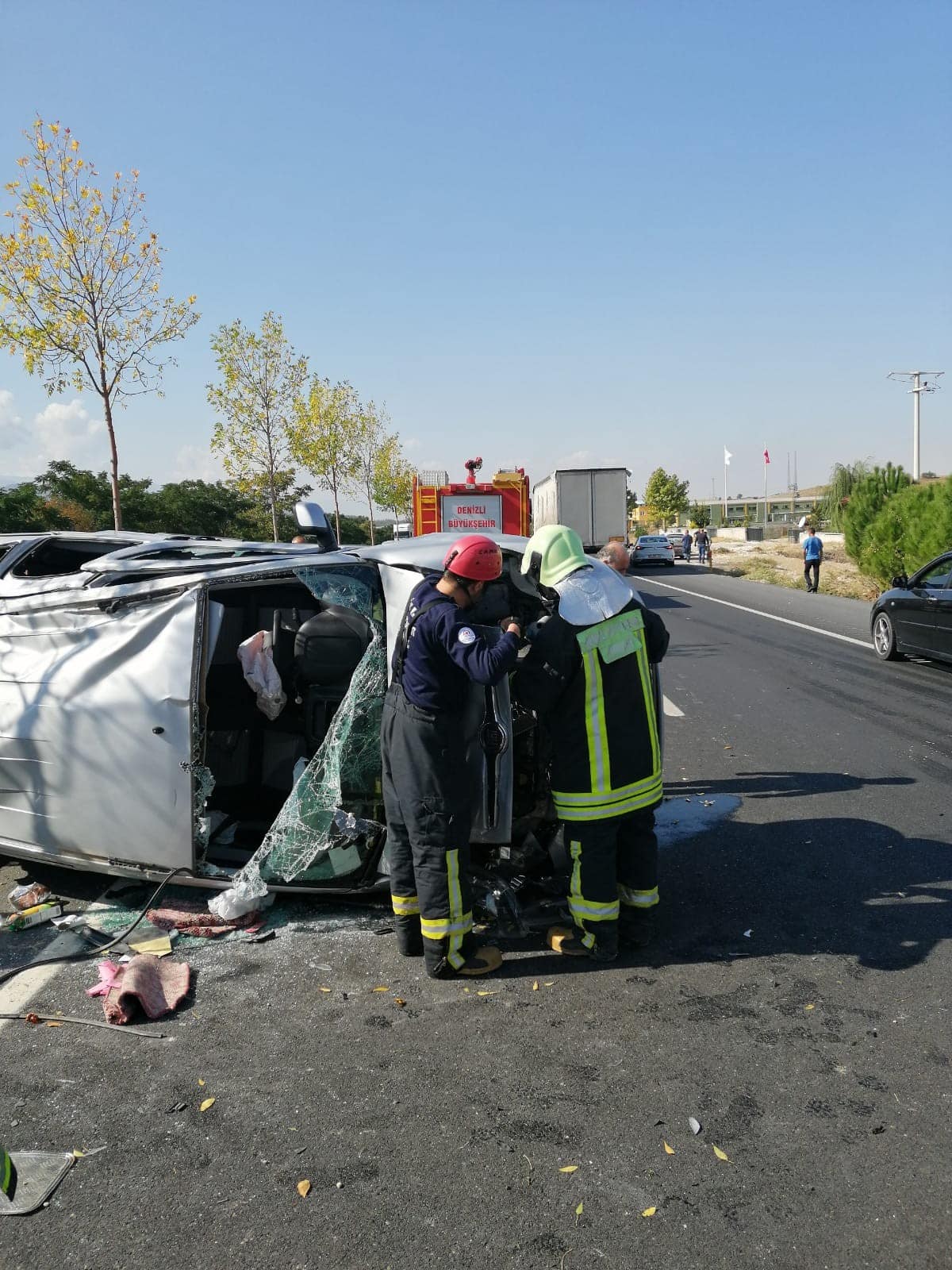 DENİZLİ’DE TRAFİK KAZASI: 4 YARALI