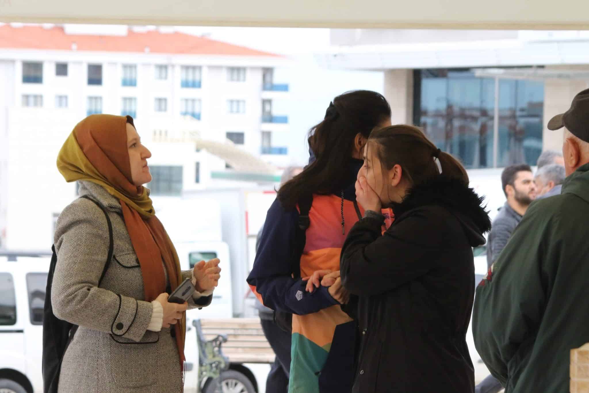 DOKTOR BETÜL, GÖZYAŞLARI İÇİNDE TOPRAĞA VERİLDİ…