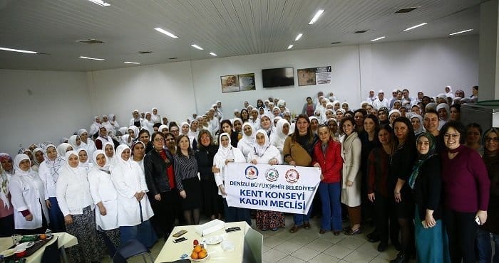 YAŞLILARI UNUTMADILAR…