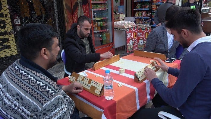 BİZ ADAM OLMAYIZ…