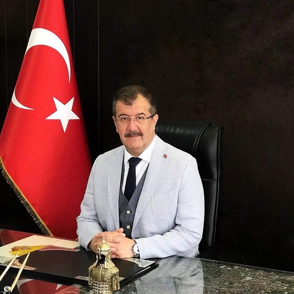 ESKİ BAŞKAN KARANTİNAYA ALINDI…