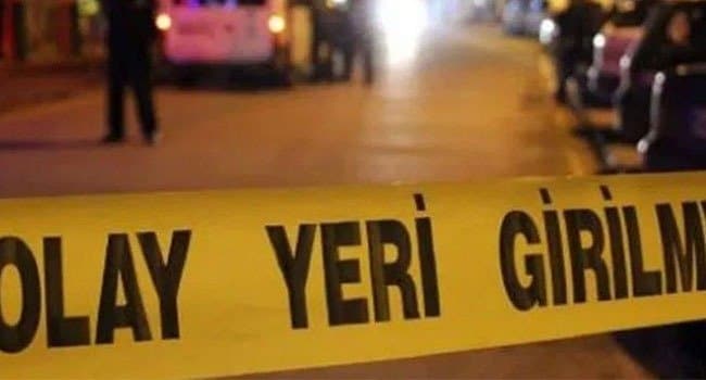 CİNNET GEÇİRDİ, 4 YAŞINDAKİ OĞLUNU BOĞARAK ÖLDÜRDÜ…