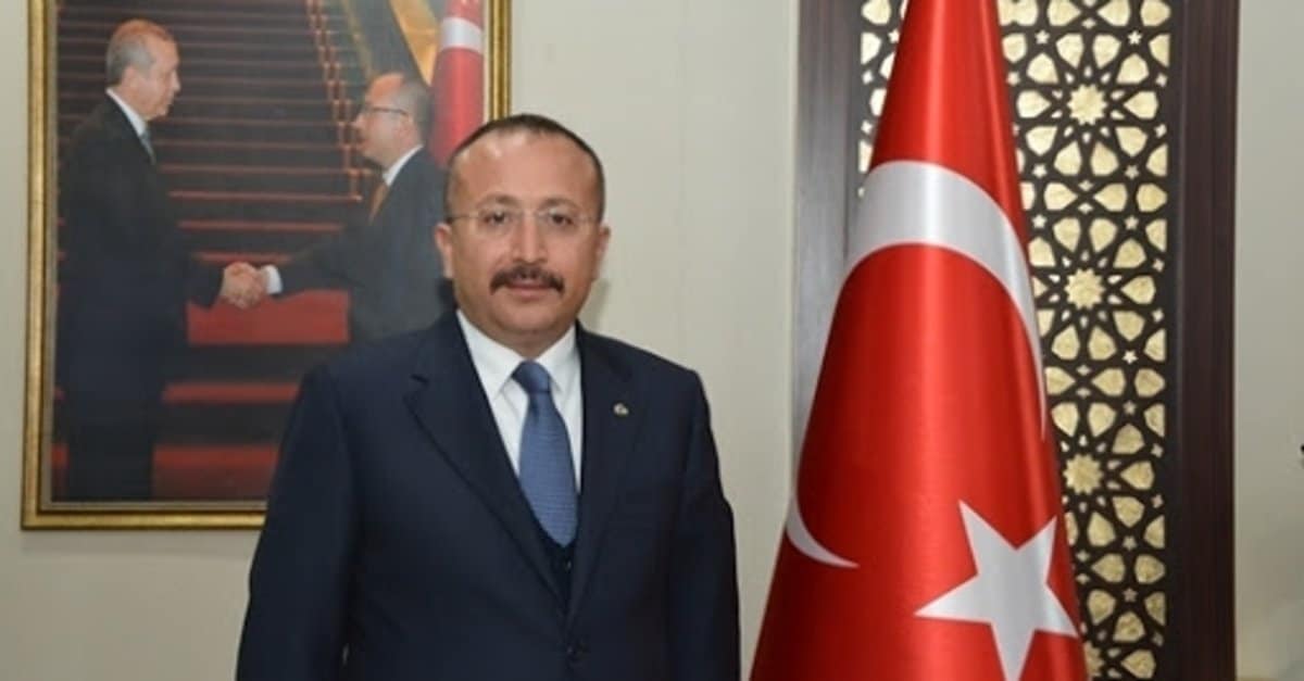 VALİ KARAHAN ANKARA’YA ÇEKİLDİ; SİİRT VALİSİ DENİZLİ’YE ATANDI…