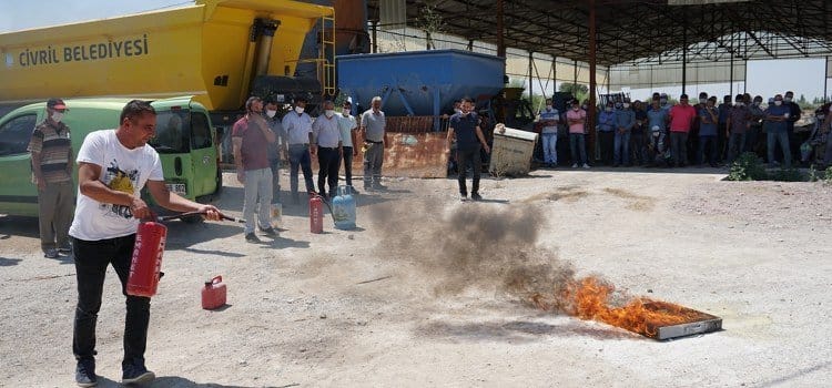 ÇİVRİL BELEDİYESİ’NDEN İŞ SAĞLIĞI EĞİTİMİ…