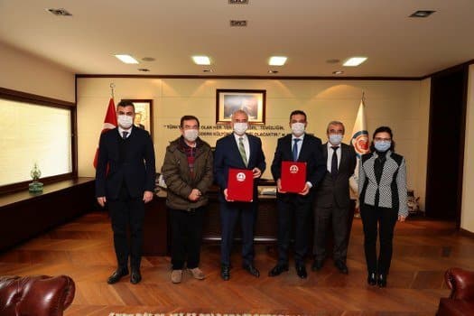 BAL ORMANI KURULUYOR…