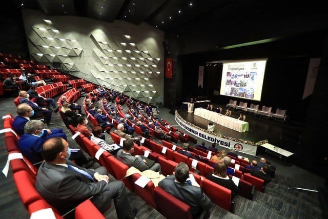 BÜYÜKŞEHİR’İN FAALİYET RAPORU ONAYLANDI…