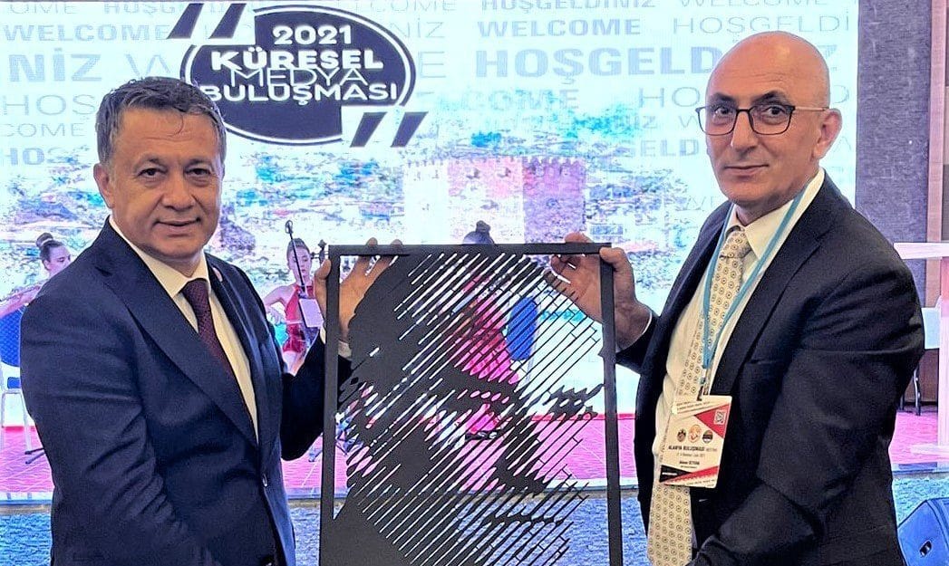 KGK BAŞKANI DİM: YEREL MEDYA, YAŞAM SAVAŞI VERİYOR…