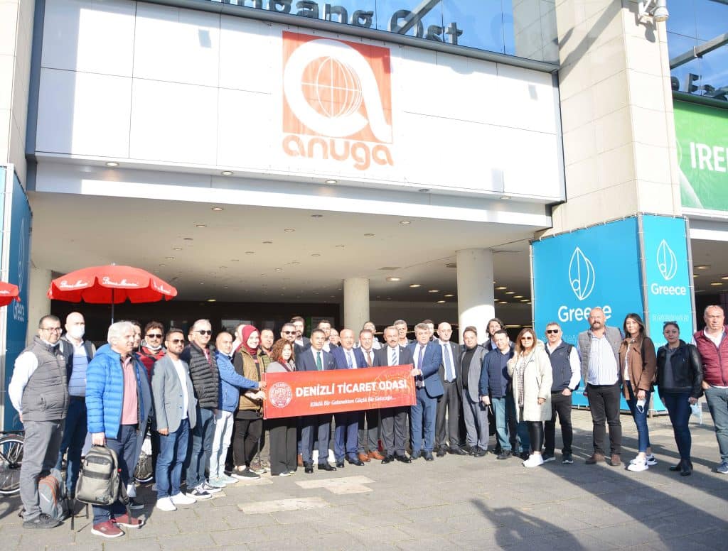 BAŞKAN ERDOĞAN VE DTO HEYETİ ALMANYA'YA ÇIKARMA YAPTI...