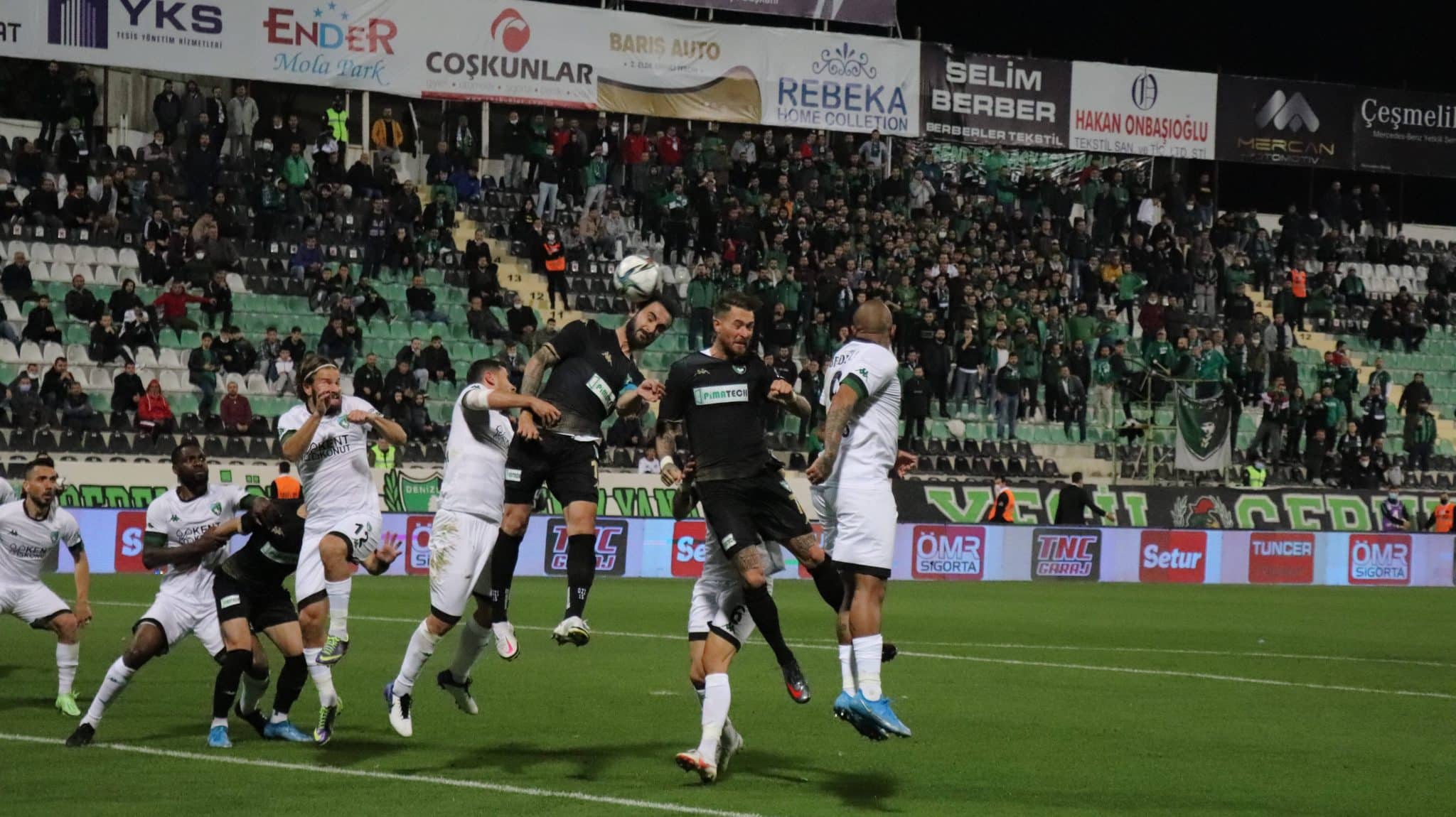 DENİZLİSPOR: 1 KOCAELİSPOR: 1