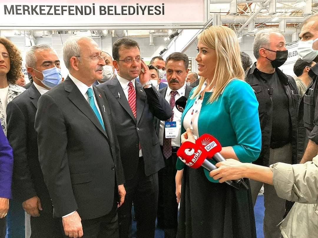 KILIÇDAROĞLU MERKEZEFENDİ BELEDİYESİ’NİN STANDINI ZİYARET ETTİ…
