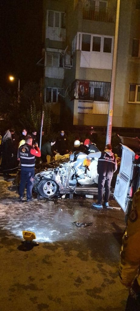 KORKUNÇ KAZA: 1 ÖLÜ 1 YARALI...