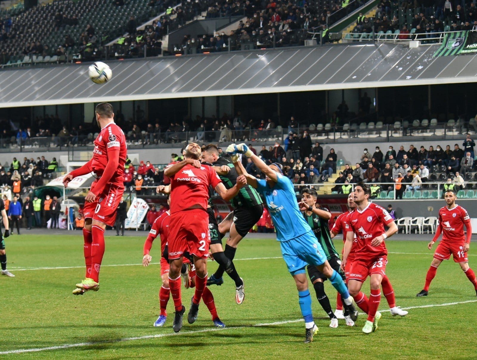 Denizlispor: 1 Altınordu: 0