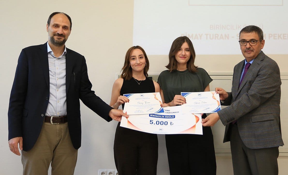 PAÜ Logo Tasarım Yarışmasının Ödülleri Sahiplerini Buldu…