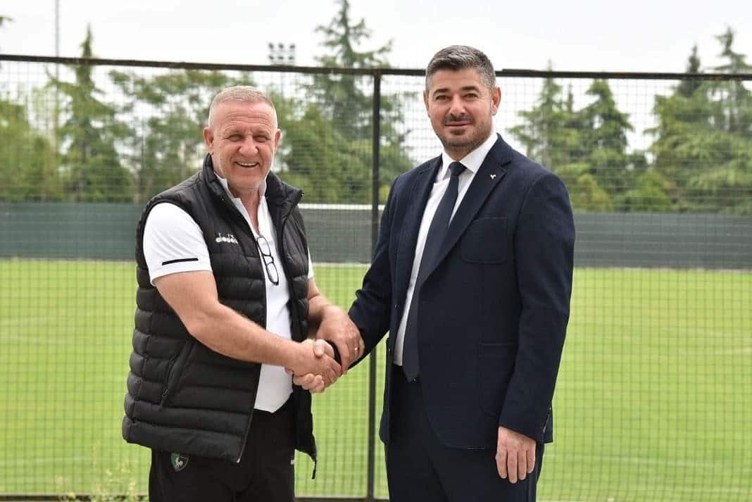 Denizlispor, Mesut Bakkal İle Yola Devam Ediyor…