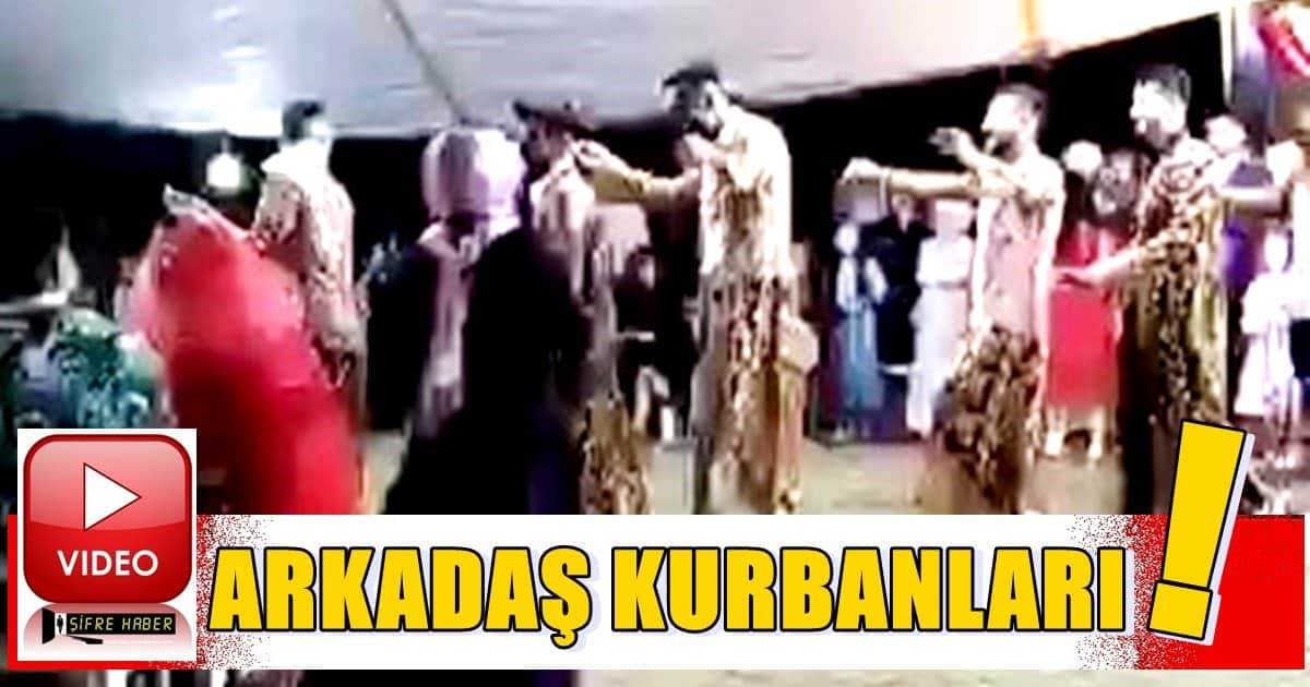 Damada Kına Gecesinde Arkadaş Sürprizi…