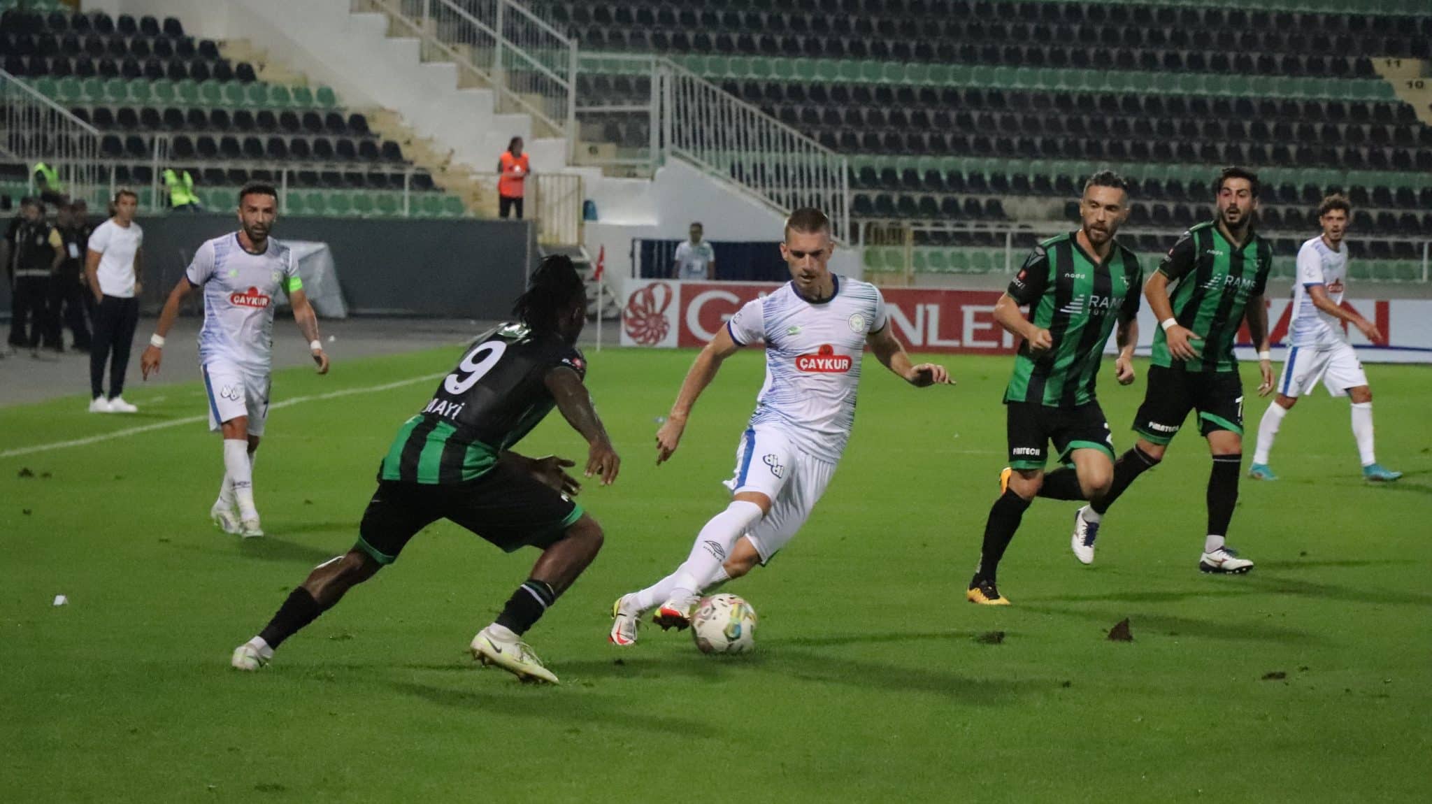 Denizlispor Evindeki İlk Maçında Puan Kaptırdı: 0-0