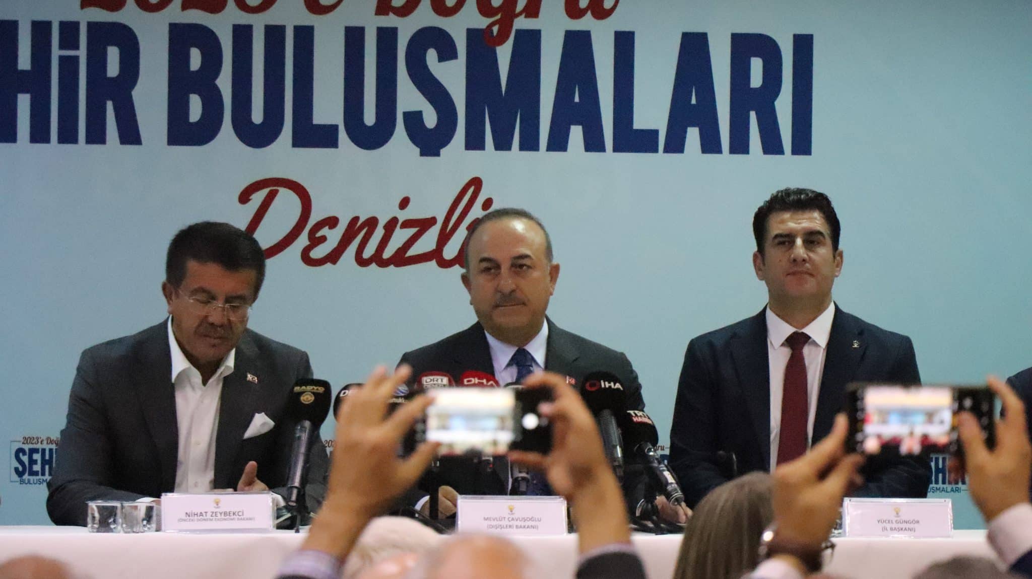 Bakan Çavuşoğlu: Elimiz Kolumuz Bağlı Kalmaz…