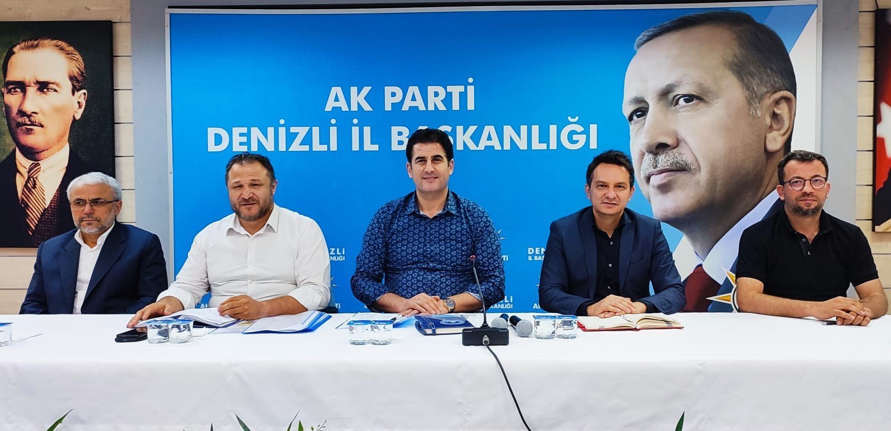 AK Parti İl Başkan Güngör,  Mahalle Başkanları İle Buluştu…