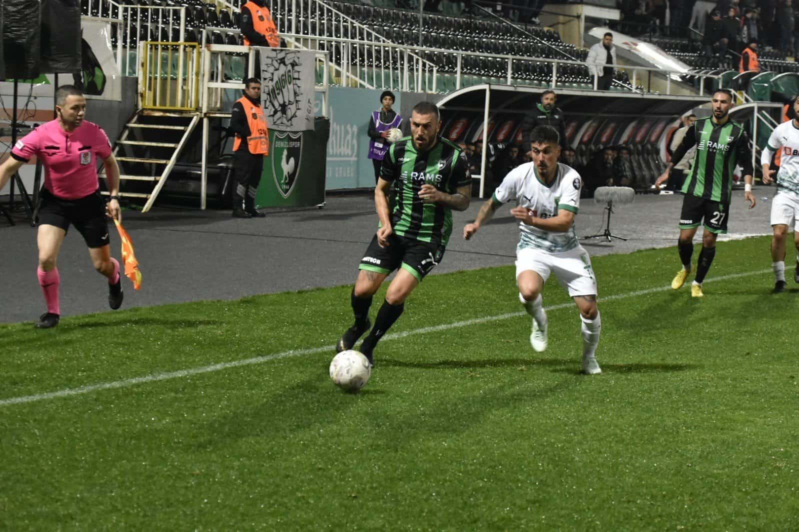 Kötü Gidiş Sürüyor: Denizlispor-0 Bodrumspor-0