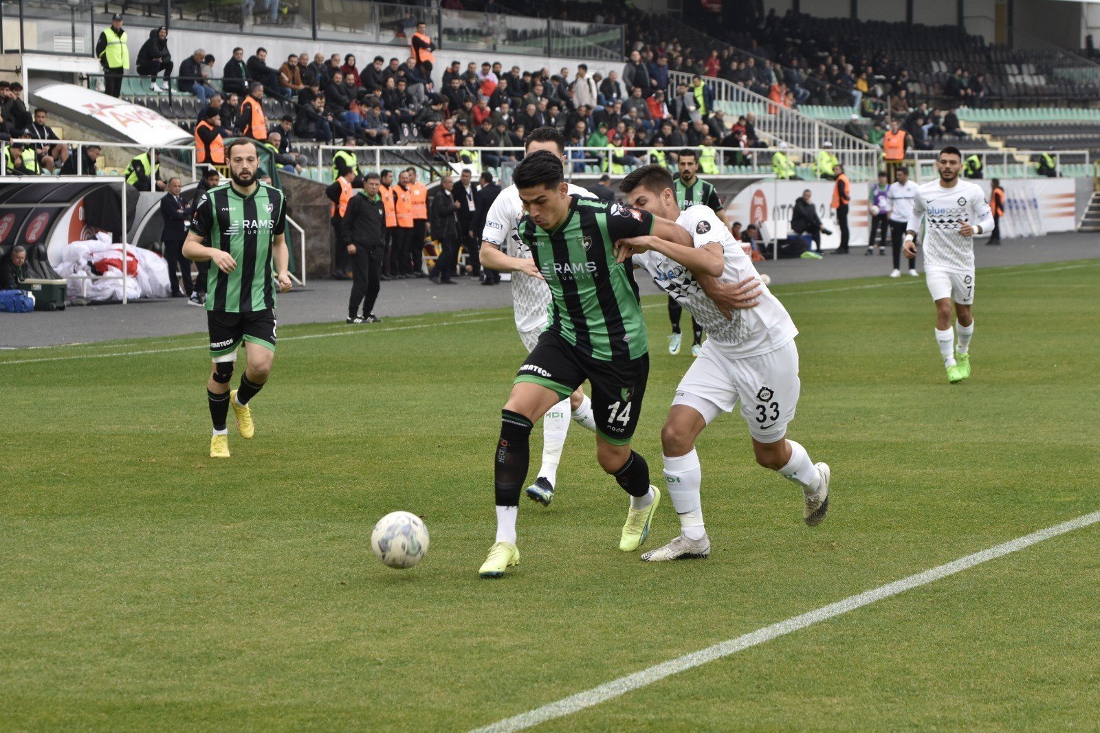 Denizlispor Nihayet Galibiyet Yüzü Gördü: 2-1