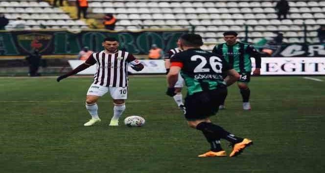 Denizlispor, Uzun Bir Aradan Sonra 3 Puan Yüzü Gördü: 1- 4