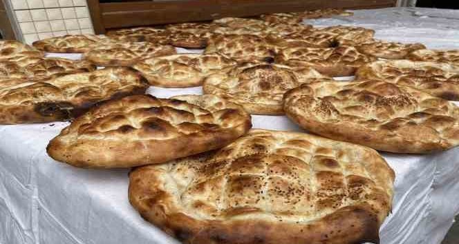 Denizli’de Ramazan Pidesi, Cebe Göre Tarifelendirildi…