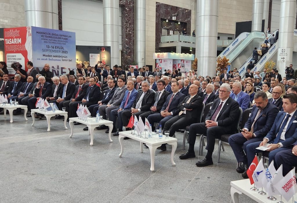 DENİB, Marble İzmir’de Alım Heyeti Etkinliği Düzenledi…