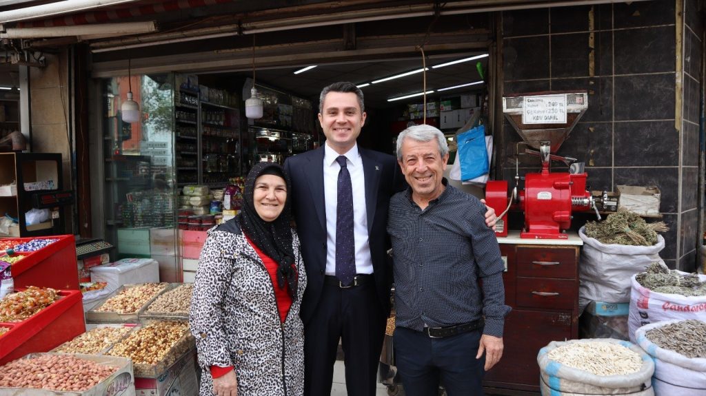 Ak Parti Adayı Başer: Girilmedik Gönül, Kalmayıncaya Kadar Sokaklardayız…