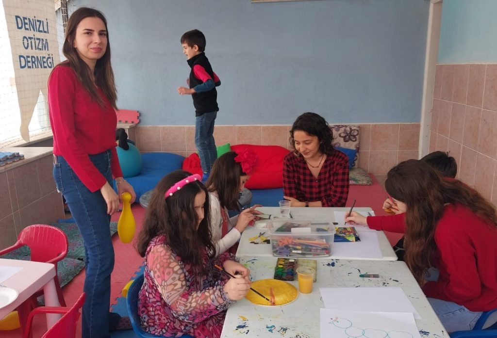 Otizm Dostları, Denizli Otizm Derneği’nde Buluştu...