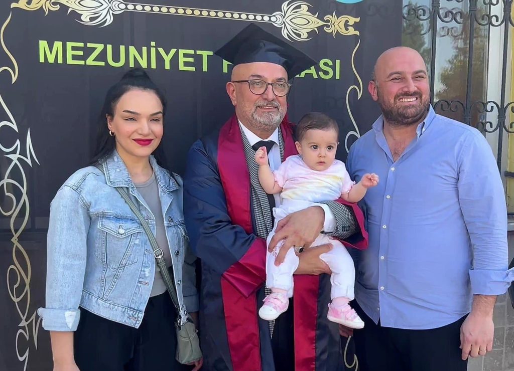 50 Yıl Sonra Gelen Diploma Sevinci, Görülmeye Değerdi...