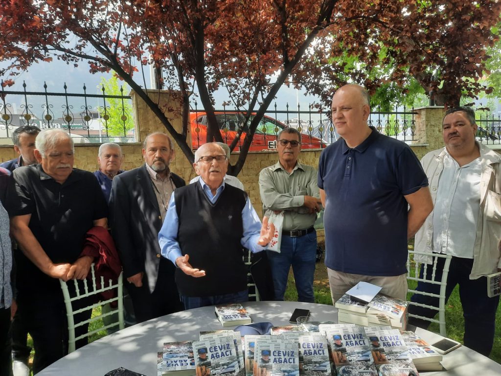 DENTAŞ’ın Geleneksel Buluşması, Eski Genel Müdür Ülkü’nün Kitabıyla Taçlandı…
