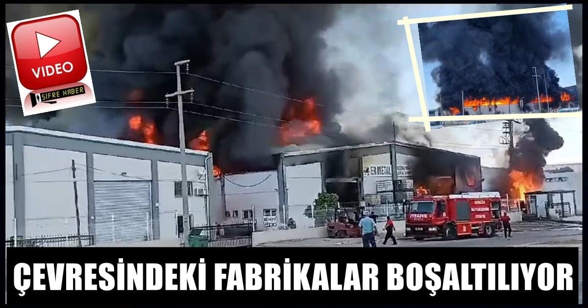 Denizli’de Geri Dönüşüm Fabrikasında Çıkan Yangın Büyüyor…