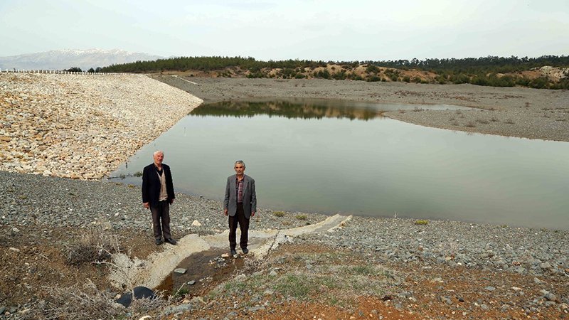 Denizli’de, Kurumuş Derenin Üzerine Gölet Yaptılar; Sonuç Rezalet…