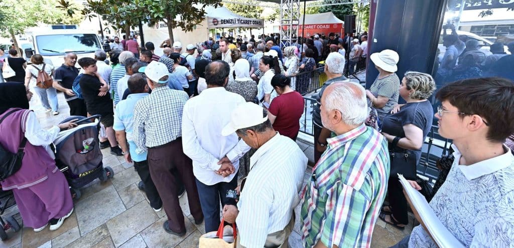 Denizli Ticaret Odası'nın Aşure Hayrı, Şehitlerin Ruhuna Hediye Edildi...
