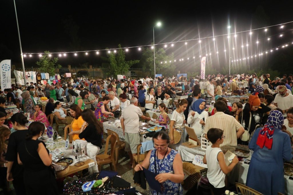 Denizli Ornaz Vadisi'nde Şenlik Devam Ediyor...
