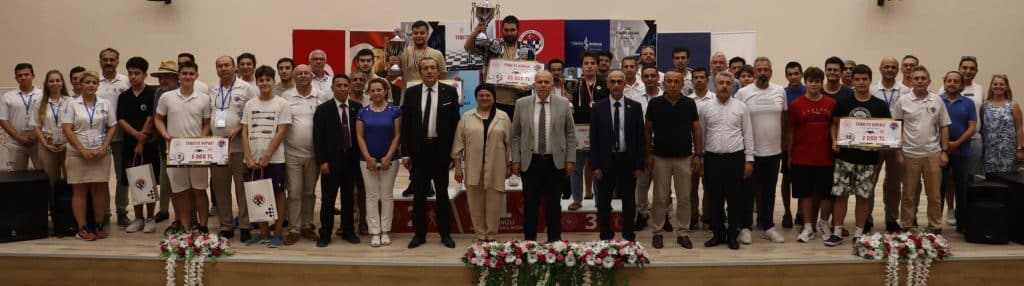 Denizli'de Gerçekleşen Türkiye Satranç Şampiyonası Sona Erdi...