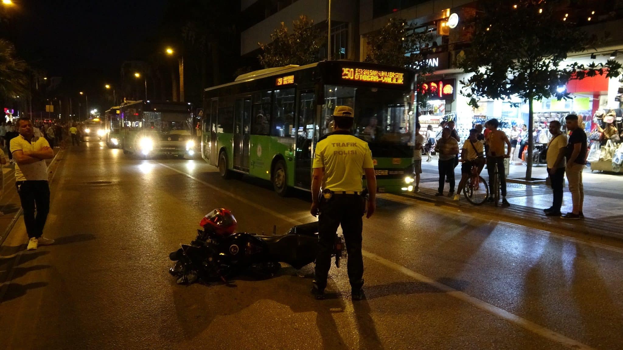 Denizli’de, Motosikletin Çarptığı Hamile Kadın Ağır Yaralandı…