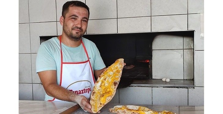 Denizli'nin Bu Mahallesi'nde, 400 Yıldır Süren Pide Geleneği...