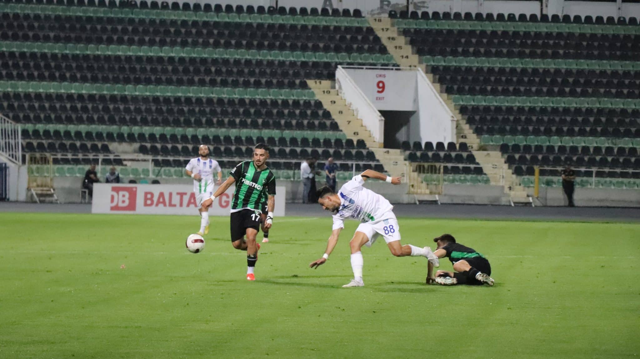 Denizlispor Nihayet Galibiyetle Tanıştı: 3-2