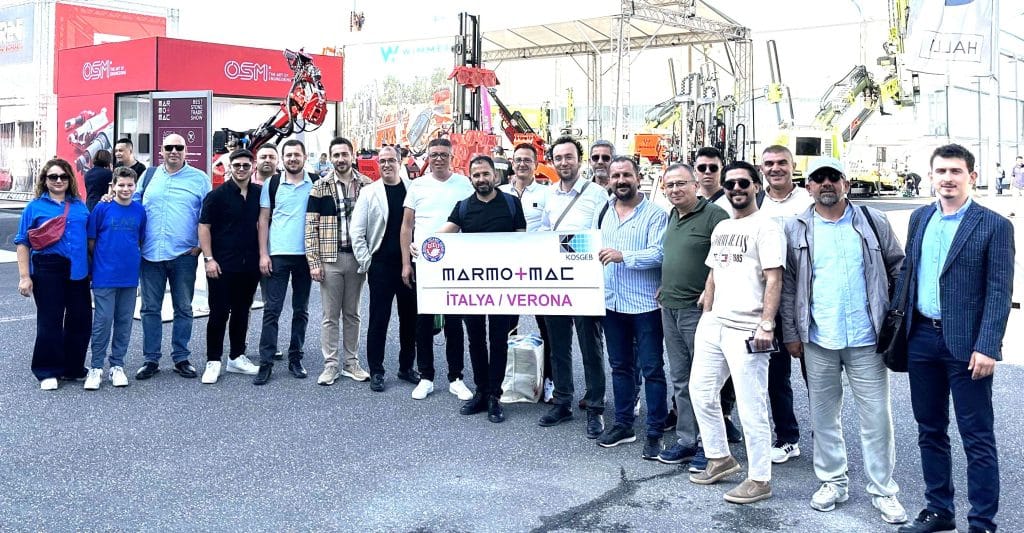 Denizli Ticaret Odası’nın Mermerci Üyelerinden İtalya’ya Çıkarma…