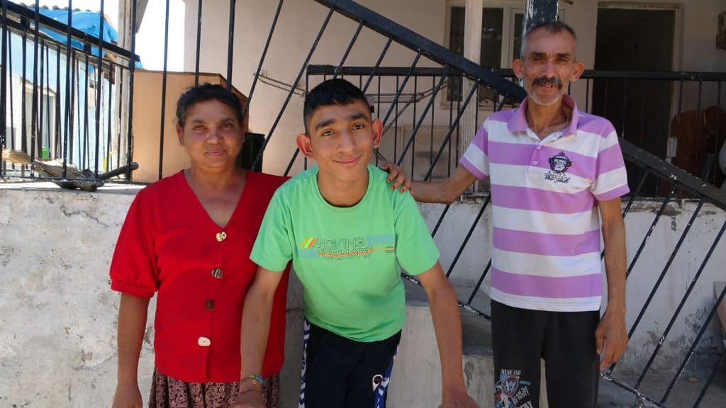 Denizlili İsa, 15 Yıl Sonra Mahalleli Tarafından Krallar Gibi Karşılandı...