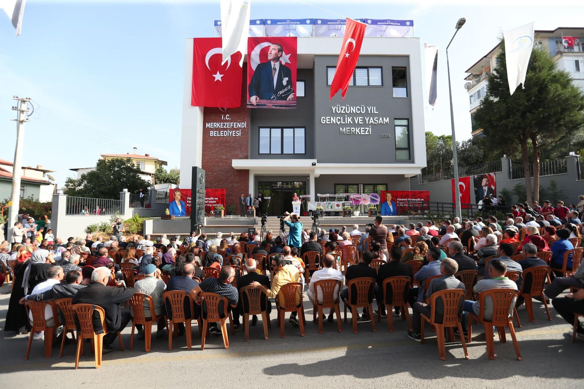 Merkezefendi Yüzüncü Yıl Gençlik ve Yaşam Merkezi Açıldı…