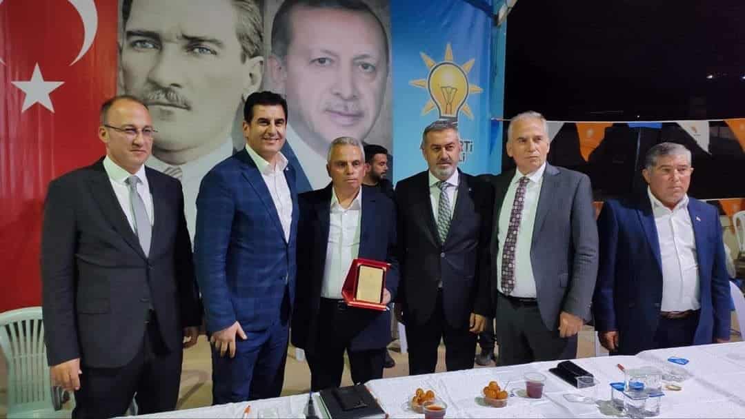 Denizli AK Parti İl Başkanı Güngör, Mahalle Toplantılarını Sürdürüyor…