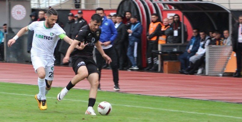 Denizlispor Kastamonu’dan Eli Boş Dönüyor: 2-0