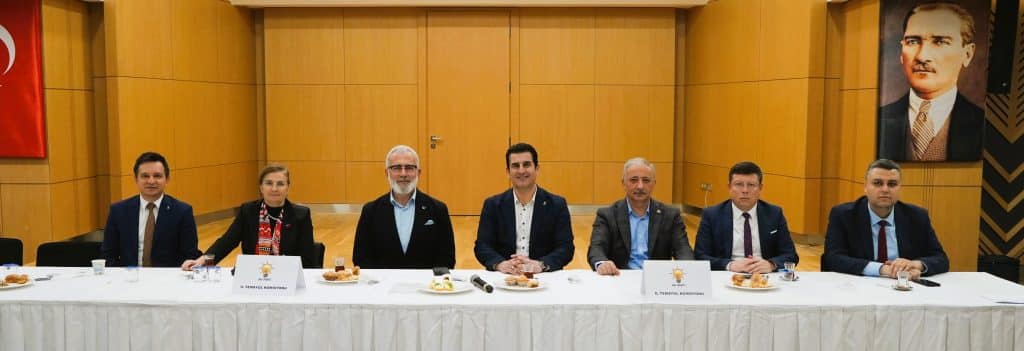 AK Parti Denizli, Başkanlık İçin Temayül Yoklaması Gerçekleştirdi...